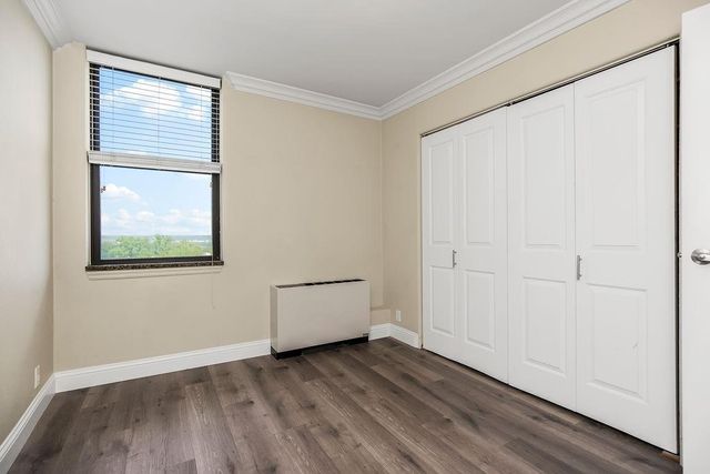 700 E 8th Street 5K, Kansas City, MO 64106