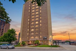 700 E 8th Street 5K, Kansas City, MO 64106