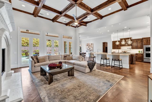 6247 Lupton Drive, Dallas, TX 75225