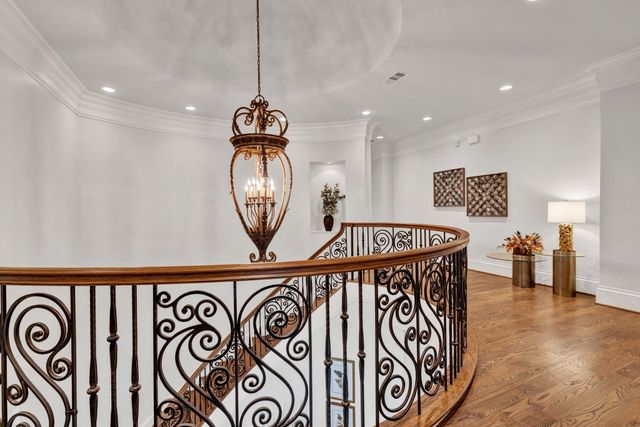 6247 Lupton Drive, Dallas, TX 75225