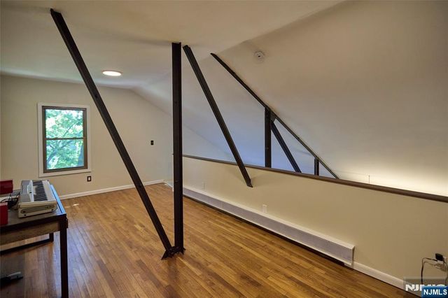 57 Brookway Avenue 2D, Englewood, NJ 07631