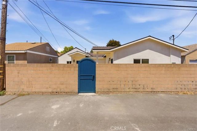 2155 Euclid Avenue A, Long Beach, CA 90815