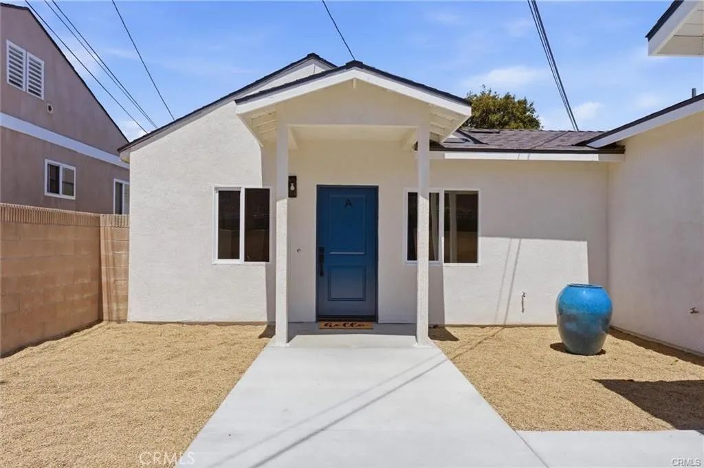 2155 Euclid Avenue A, Long Beach, CA 90815