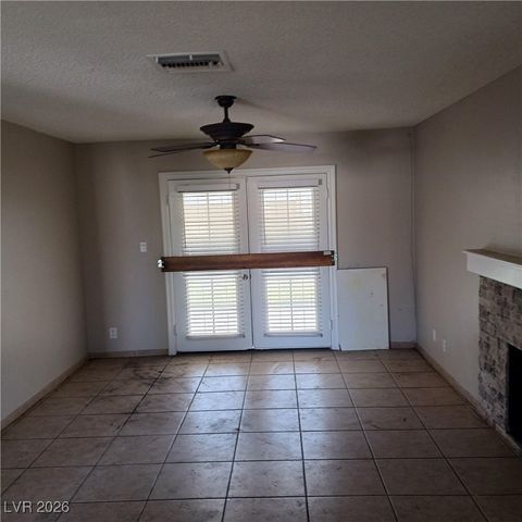 6721 Tiffollo Lane, Las Vegas, NV 89156