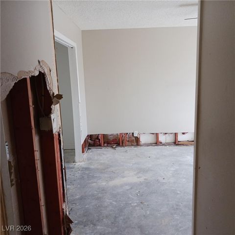 6721 Tiffollo Lane, Las Vegas, NV 89156