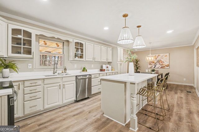 4975 Brawner Lake Drive, Austell, GA 30106