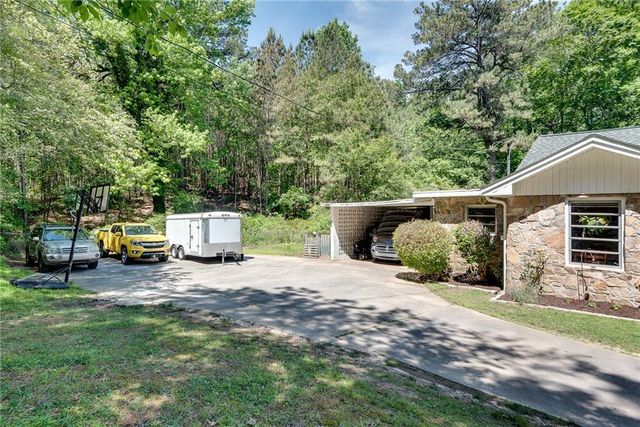 3395 Pope Road, Douglasville, GA 30135