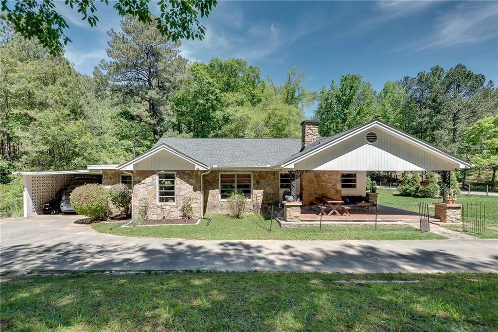 3395 Pope Road, Douglasville, GA 30135