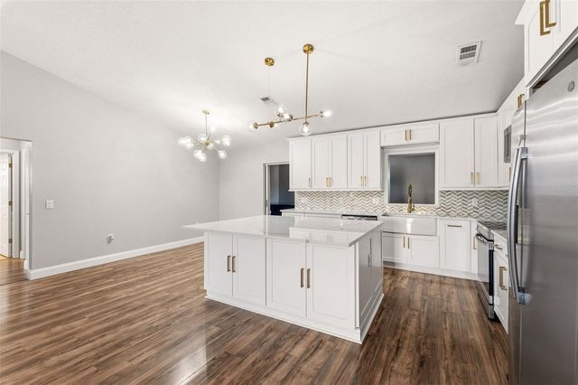 703 SCOTT LAKE VILLAGE S, Lakeland, FL 33813