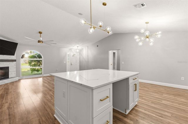 703 SCOTT LAKE VILLAGE S, Lakeland, FL 33813