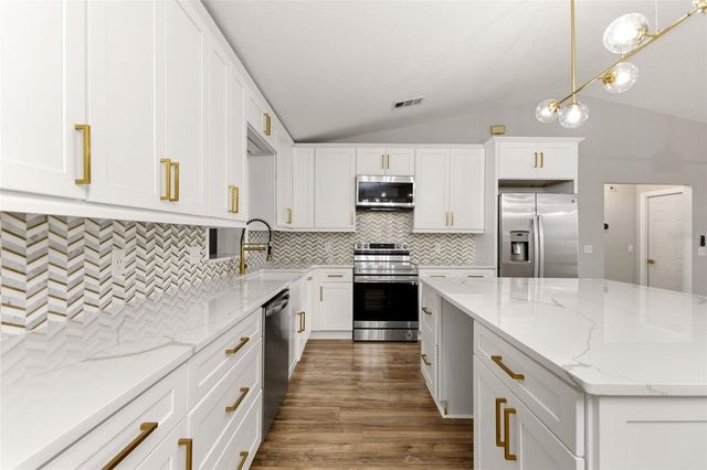 703 SCOTT LAKE VILLAGE S, Lakeland, FL 33813