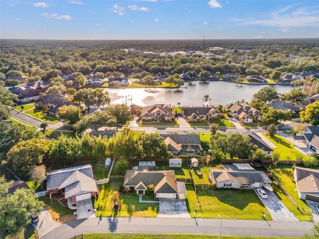 703 SCOTT LAKE VILLAGE S, Lakeland, FL 33813