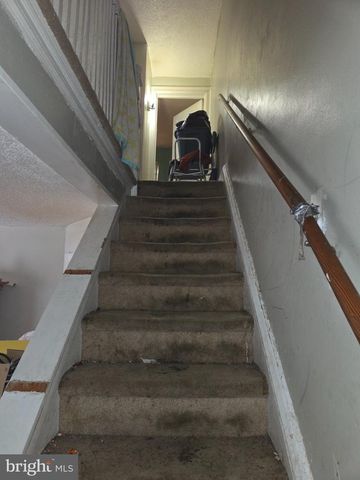 523 WINFIELD AVE, Upper Darby, PA 19082