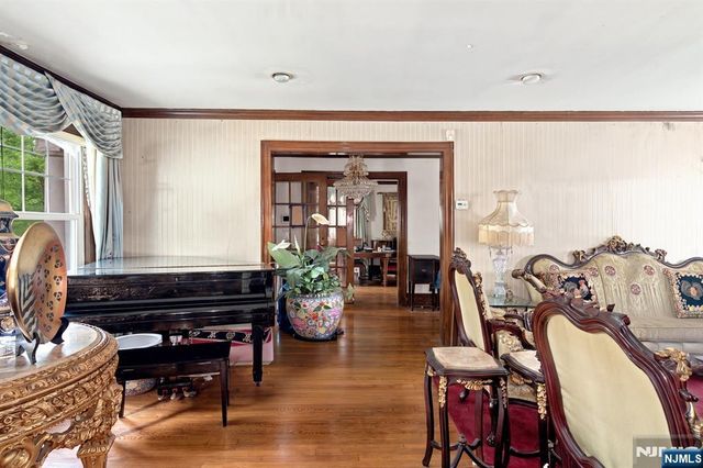 523-525 Lake, Newark, NJ 07104