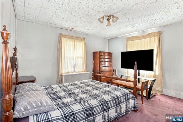 523-525 Lake, Newark, NJ 07104