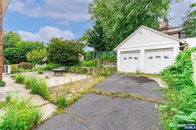 523-525 Lake, Newark, NJ 07104
