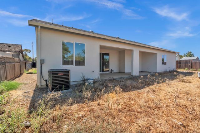 4688-4690 Pacific Ave, Olivehurst, CA 95961