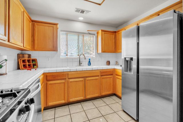 4688-4690 Pacific Ave, Olivehurst, CA 95961