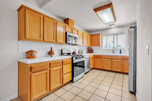 4688-4690 Pacific Ave, Olivehurst, CA 95961