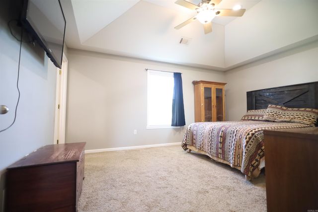 2801 Canterbury, Paragould, AR 72450