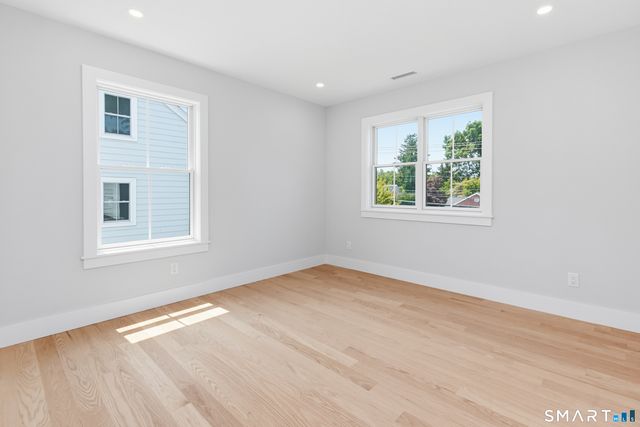 519 Newfield Avenue, Stamford, CT 06905