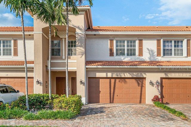 118 Lancaster Road, Boynton Beach, FL 33426