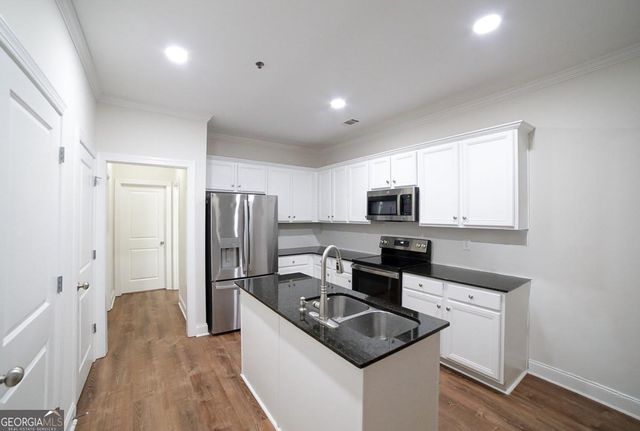 200 Rivergrove Parkway A3, Athens, GA 30605