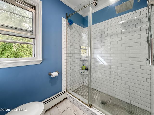 1 Glenwood Road, Toms River, NJ 08753
