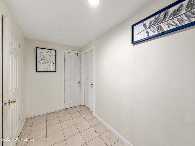 1 Glenwood Road, Toms River, NJ 08753