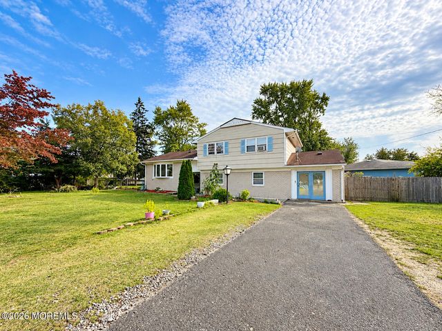 1 Glenwood Road, Toms River, NJ 08753