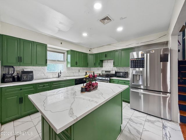1 Glenwood Road, Toms River, NJ 08753