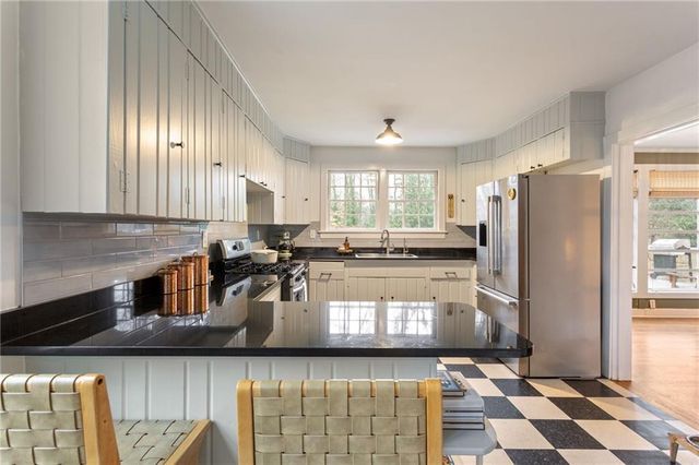 3202 Dunn SE Street, Smyrna, GA 30080