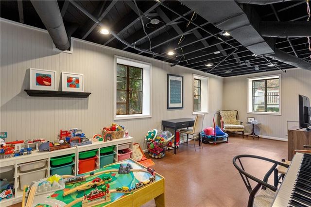 3202 Dunn SE Street, Smyrna, GA 30080