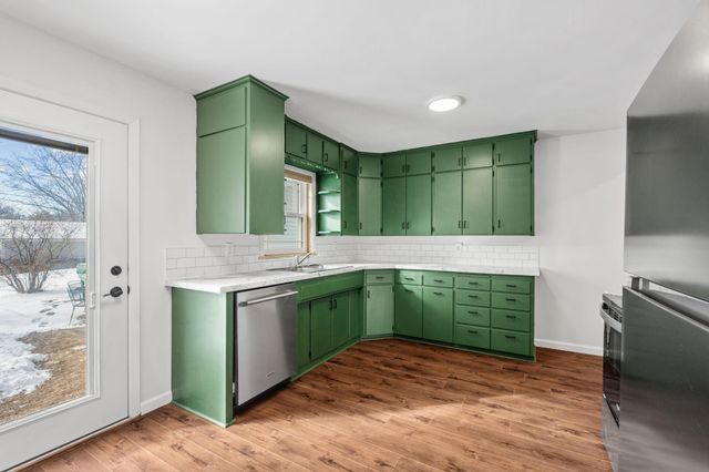 9803 93rd Place N, Maple Grove, MN 55369