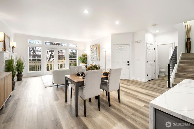 11870 SE 5th Street, Bellevue, WA 98005