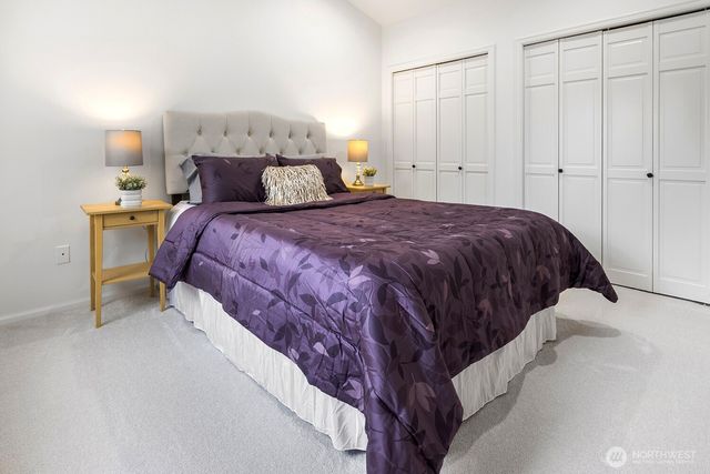 11870 SE 5th Street, Bellevue, WA 98005