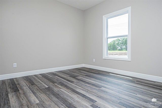 1806 Broadfoot Drive, Abilene, KS 67410