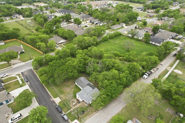5301 Elgin Street, Fort Worth, TX 76105