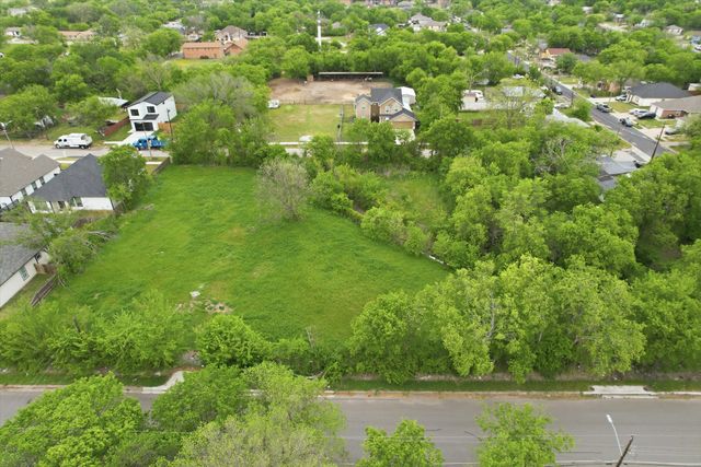5301 Elgin Street, Fort Worth, TX 76105