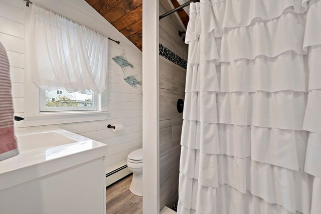 8 Water St, Marshfield, MA 02050
