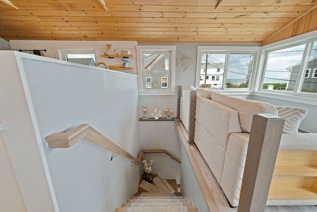 8 Water St, Marshfield, MA 02050