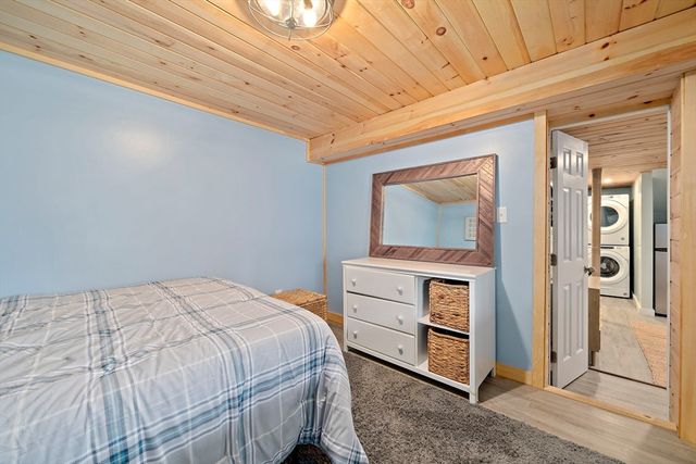 8 Water St, Marshfield, MA 02050