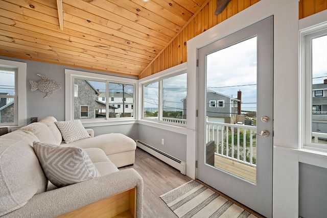 8 Water St, Marshfield, MA 02050