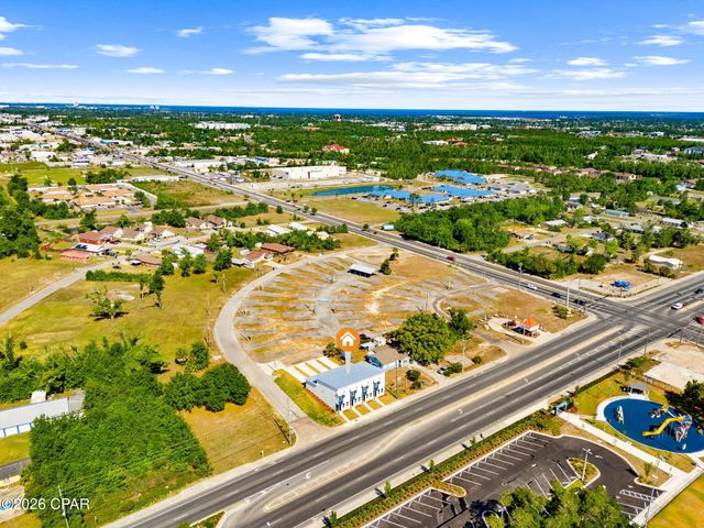 1421 Martin Luther King Junior Boulevard B, Panama City, FL 32401