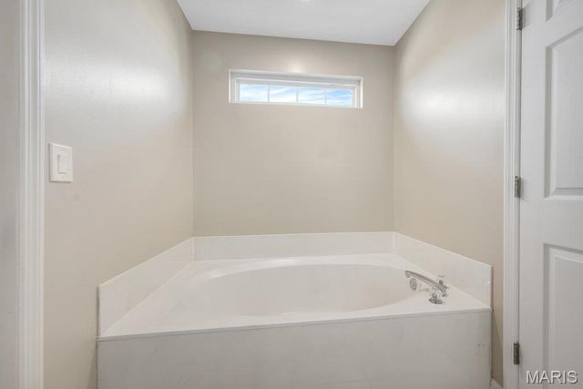 77 Winchester Court, Wright City, MO 63390