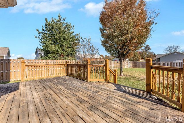 77 Winchester Court, Wright City, MO 63390