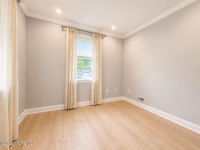 22 Chapel Lane, Wall, NJ 07753