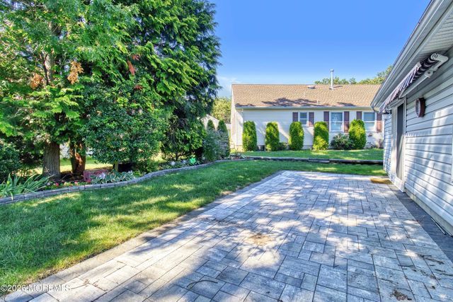 22 Woodchuck Lane 22, Brick, NJ 08724