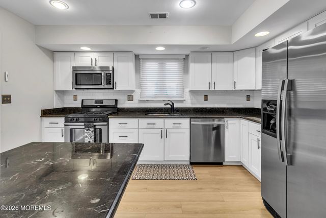 22 Woodchuck Lane 22, Brick, NJ 08724