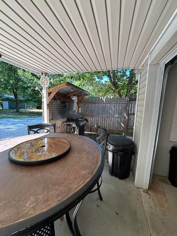 7502 Tolliver Street, Mears, MI 49436